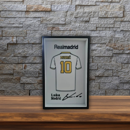 Luka Modrić – Real Madrid Jersey Frame
